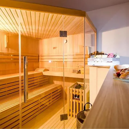 Pet Friendly In With Sauna Makarska