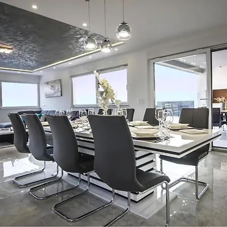 Ferienhaus Pet Friendly In With Sauna Makarska